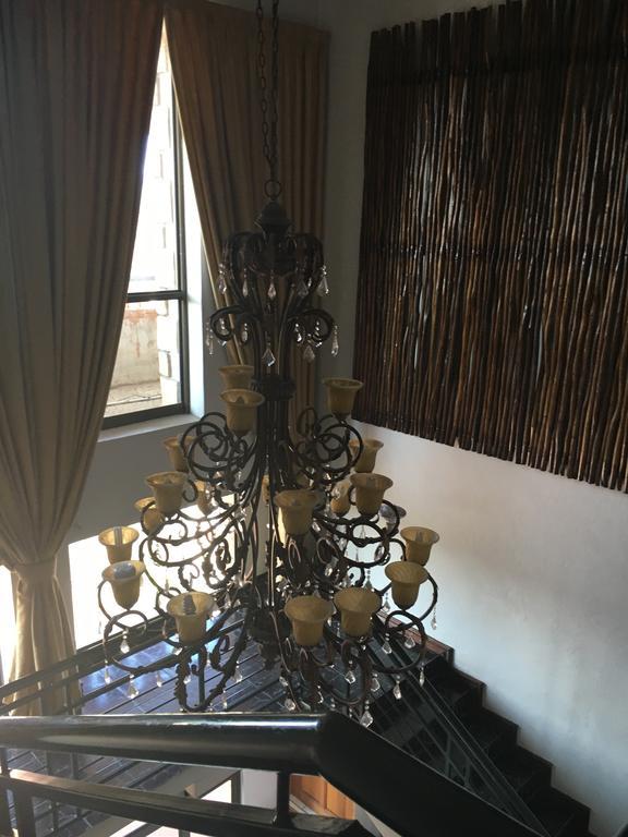 Tassili Lodge Kempton Park Exterior foto